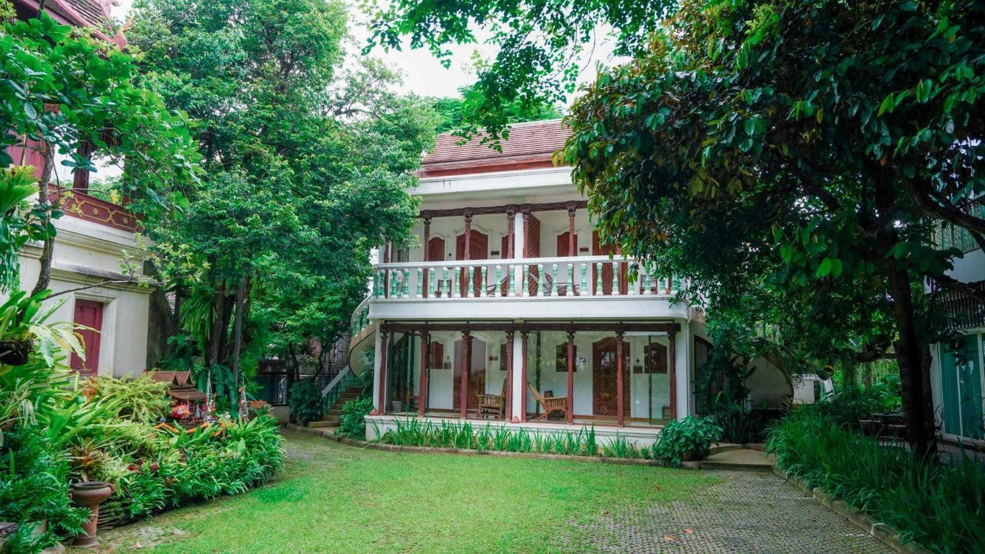 Kodchasri Thani Hotel Chiangmai — Fotos 1